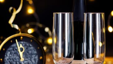 Flight Frenzy: Tips to Score the Best Deals This Holiday Season!